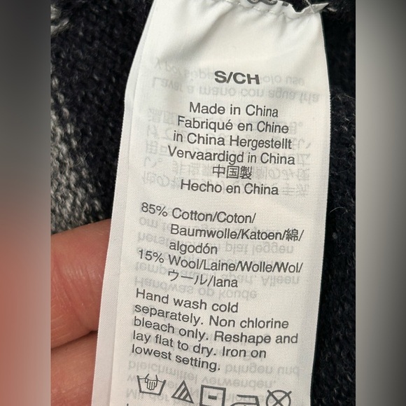 J. Crew Men’s Crewneck Colorblock Wool Blend Pullover Sweater, size Small - Picture 9 of 9